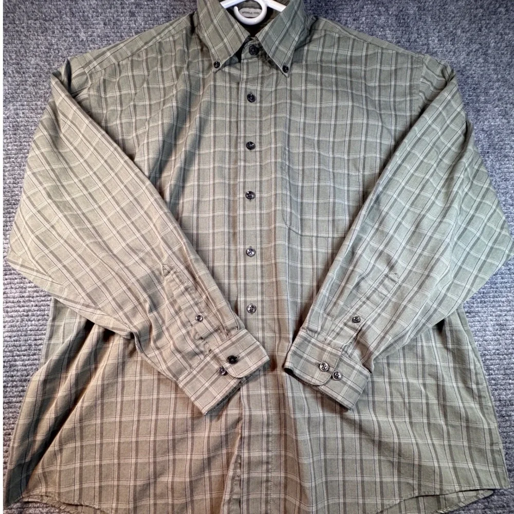 Van Heusen Mens Wrinkle Free Plaid Button Down Shirt XL Olive Long Sleeve Casual